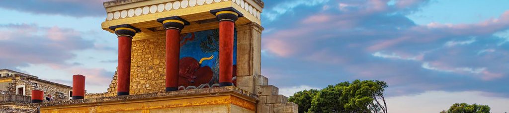 the legendary Minoan Knossos Palace in Crete