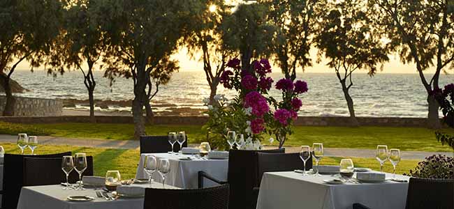 seaside tables for dinner in Thalassa a la carte restaurant